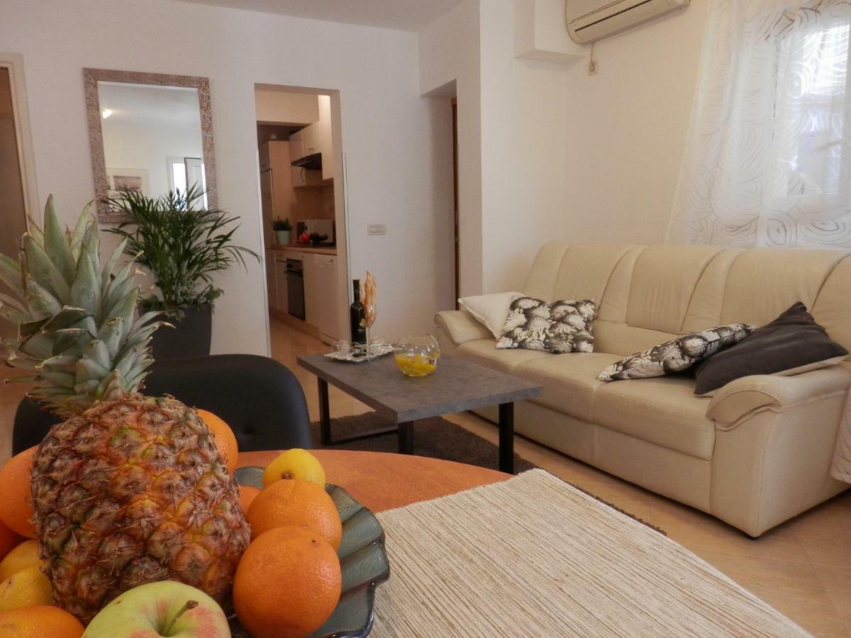 Melody Apartment Porec Exterior photo